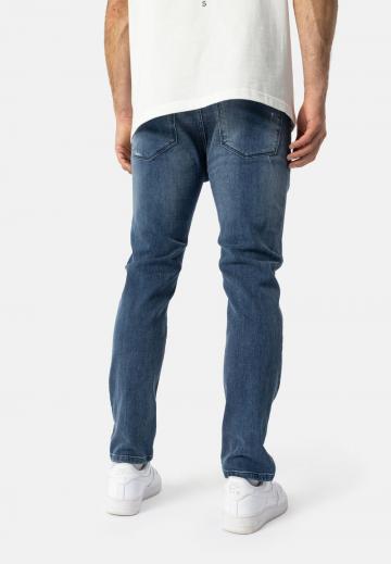 Узкие джинсы