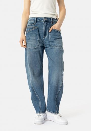 Джинсы