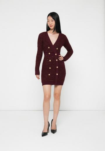 Вязаное платье