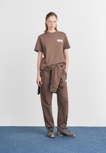 Спортивные штаны