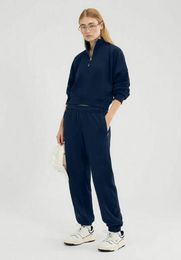 Спортивная толстовка