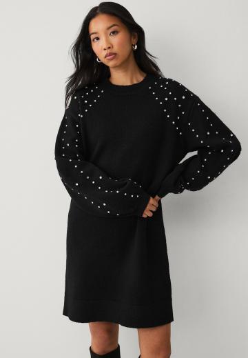 Вязаное платье