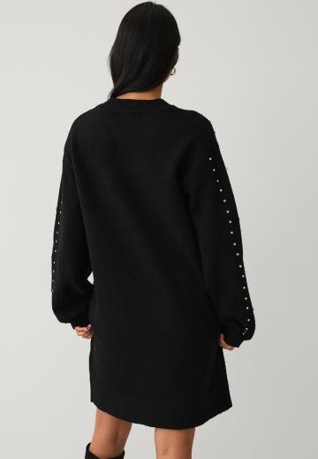 Вязаное платье