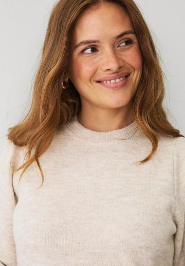 Вязаное платье