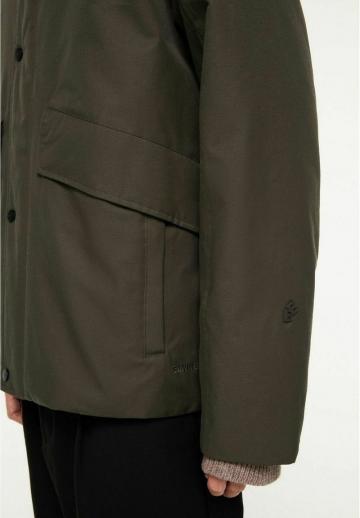 Зимняя куртка