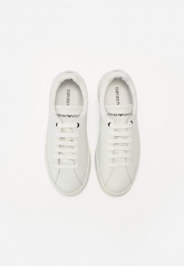 Гандбольные кроссовки