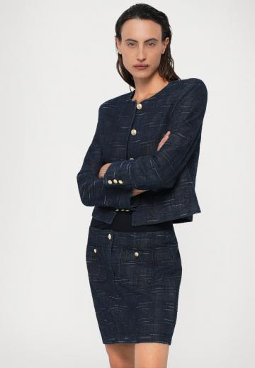 Короткая куртка