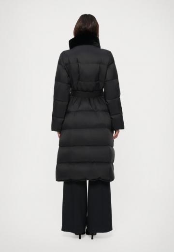 Пуховое пальто