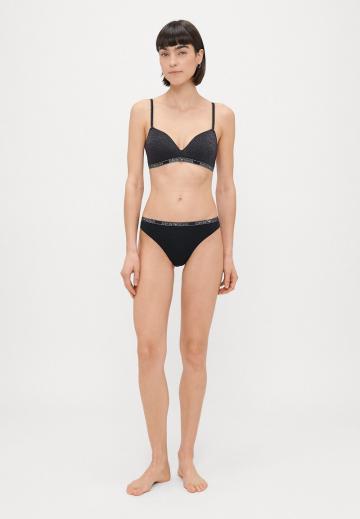 Бюстгальтер без косточек