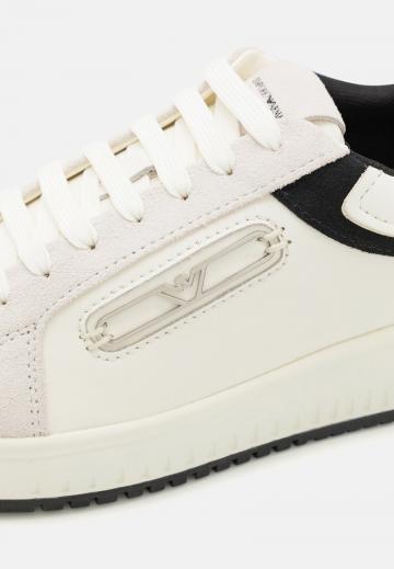 Гандбольные кроссовки