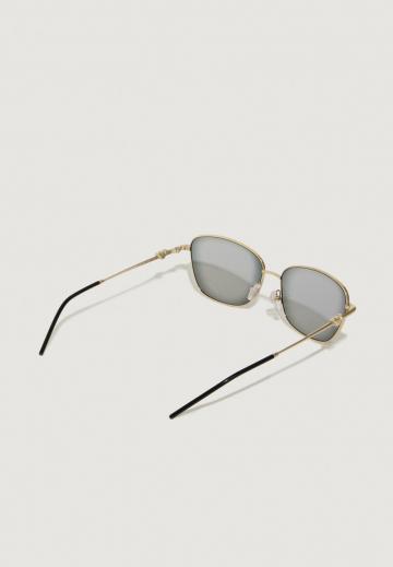 Солнечные очки