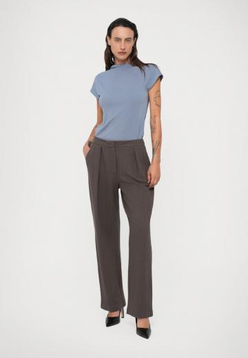 Широкие брюки