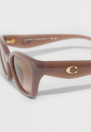 Солнечные очки