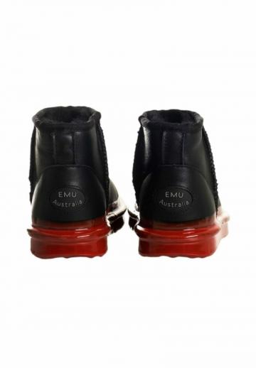 Зимние ботинки