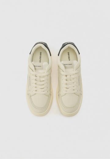 Гандбольные кроссовки