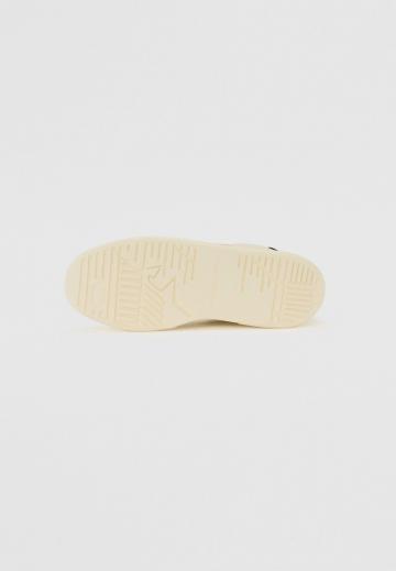 Гандбольные кроссовки