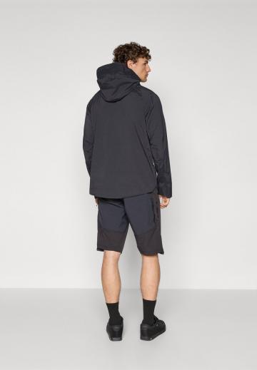 Спортивныве шорты