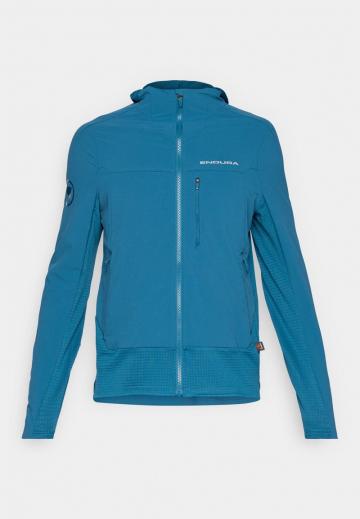 Спортивная куртка