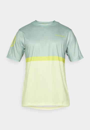 Спортивная майка