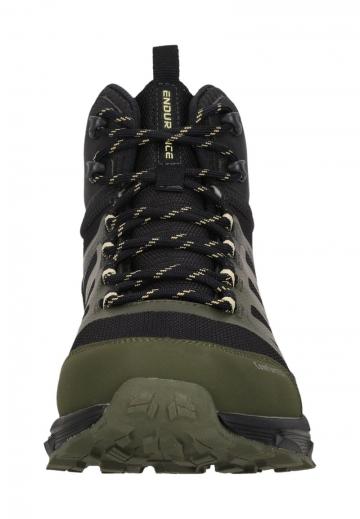 Походные ботинки