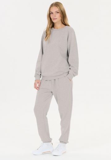 Спортивные штаны