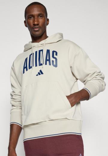 Спортивная кофта