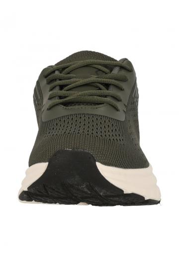 Тренировочные кроссовки