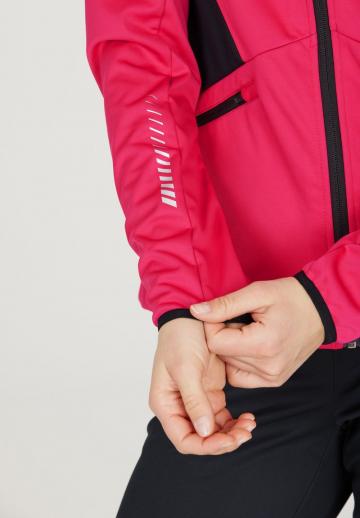 Спортивная куртка