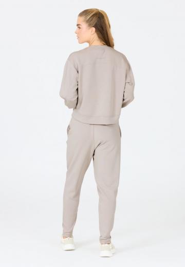 Спортивная толстовка