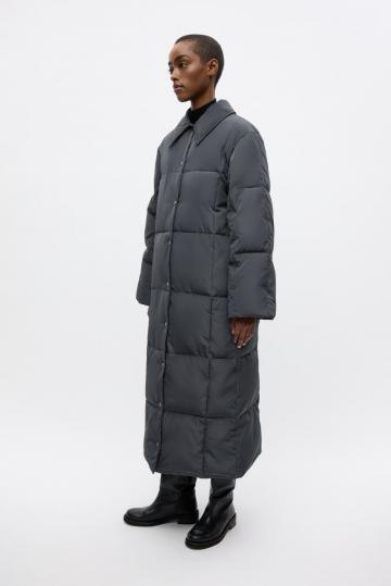 Шерстяное пальто