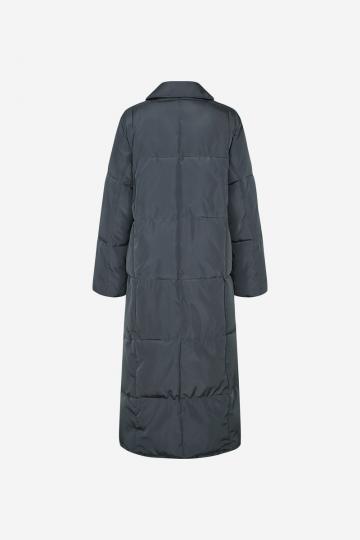 Шерстяное пальто