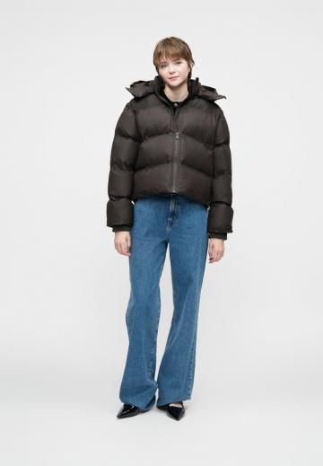 Зимняя куртка