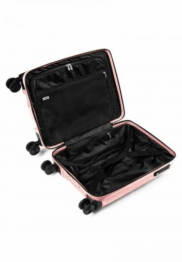 Чемодан на колесах