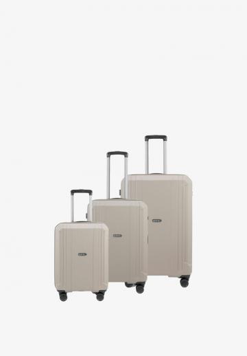 Набор чемоданов