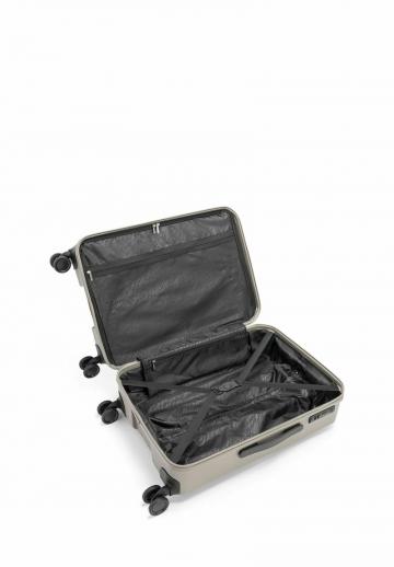 Набор чемоданов