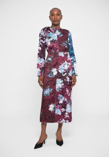 Коктейльное платье