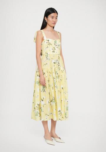 Пляжное платье