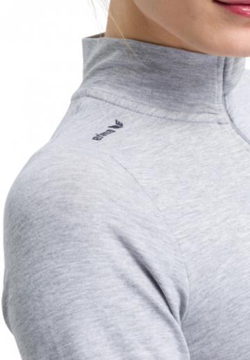 Спортивная толстовка