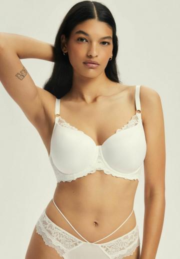 Бюстгальтер