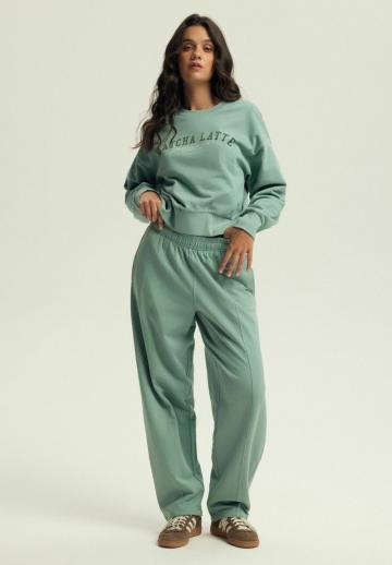 Спортивные штаны