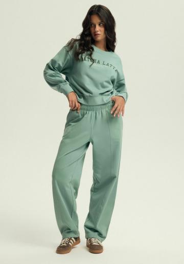 Спортивные штаны