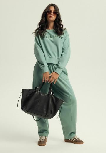 Спортивные штаны