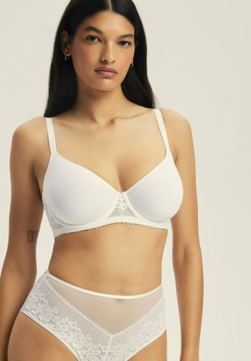 Бюстгальтер на косточках