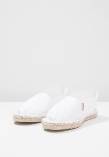 Гандбольные кроссовки