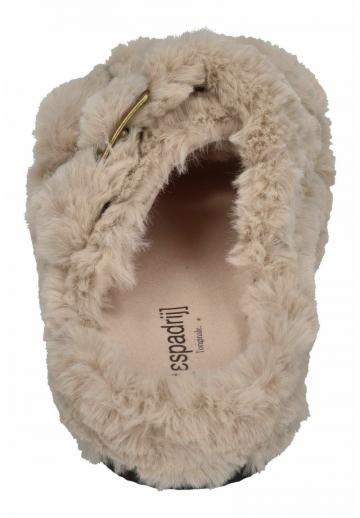 Гандбольные кроссовки