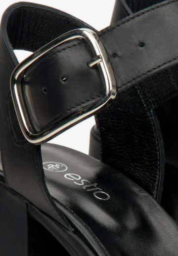 Гандбольные кроссовки