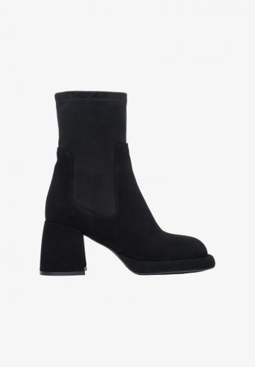 Полусапожки на платформе