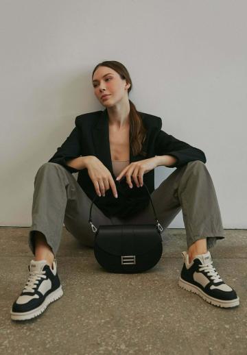 Гандбольные кроссовки