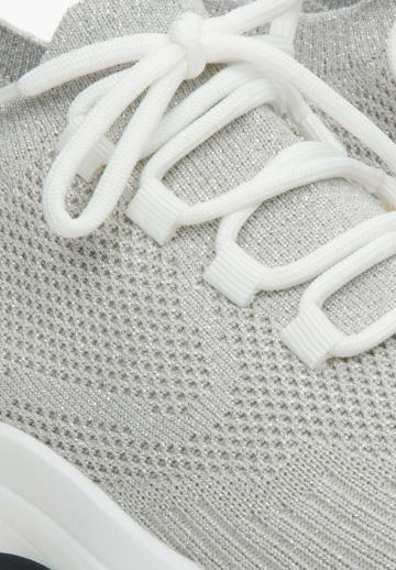 Гандбольные кроссовки