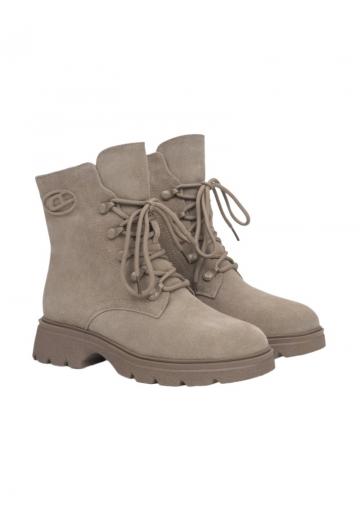 Зимние ботинки